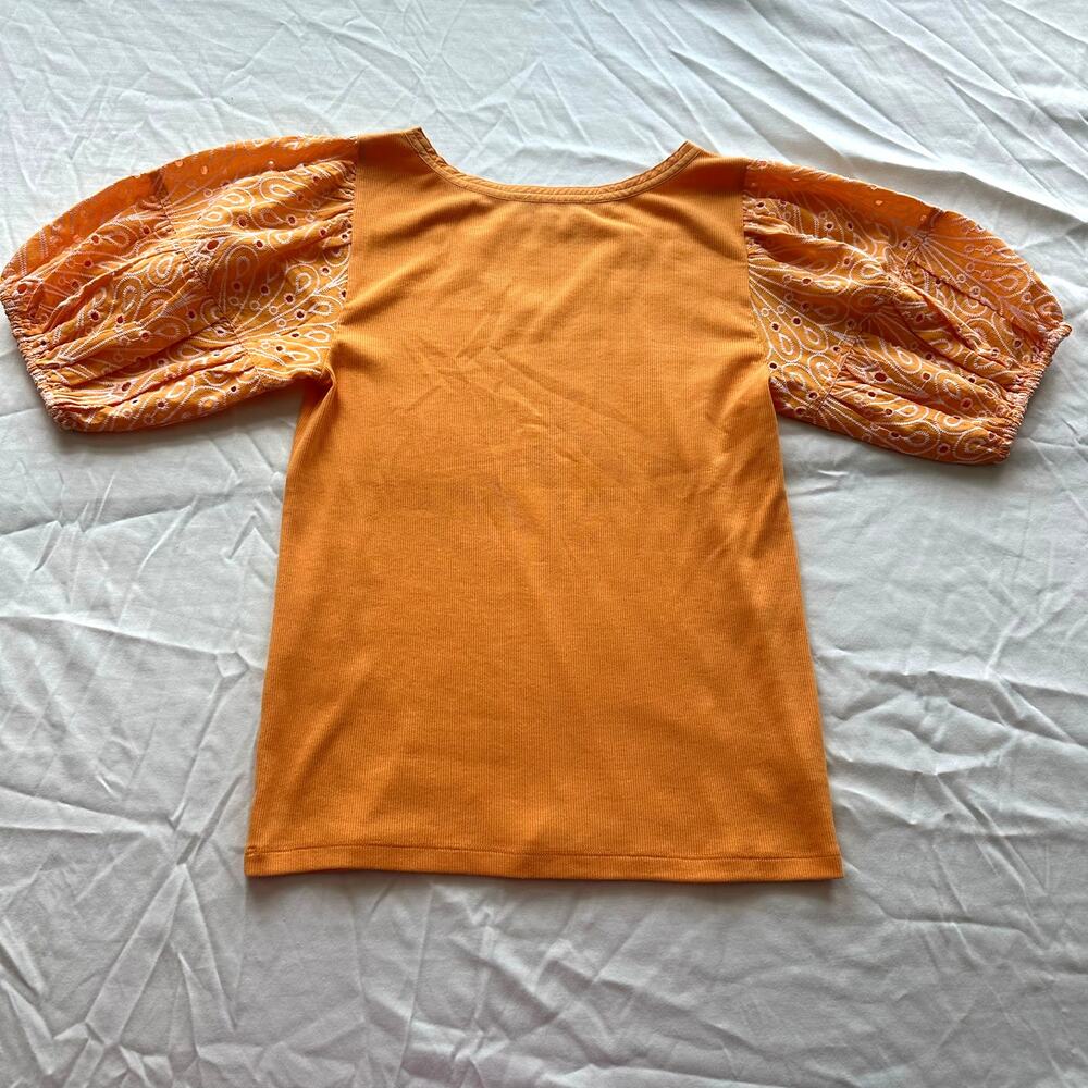 Ann Taylor LOFT Orange, Puffed Sleeves, Bandana Embroidery, Ribbed Top- M - Picture 3 of 9